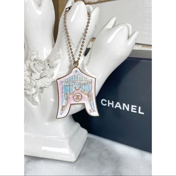 Chanel Runway Tent Bag Charm & Key Holder - Picture 2 of 5